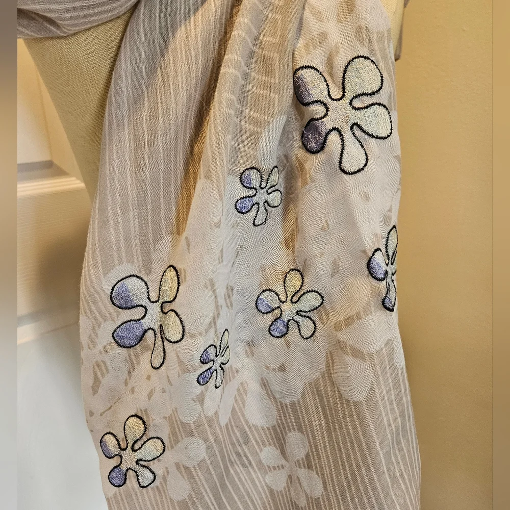 LEITH Embroidered Pop Art Floral Border Scarf / Wrap | 73